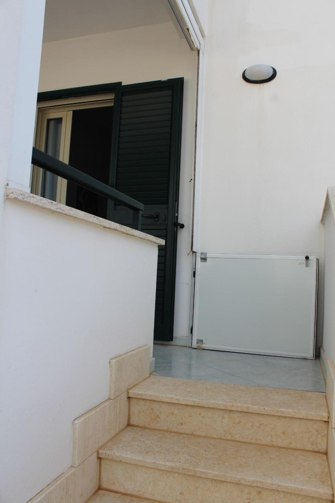 Villetta Borgo Pescatori Torre Pali Exterior photo